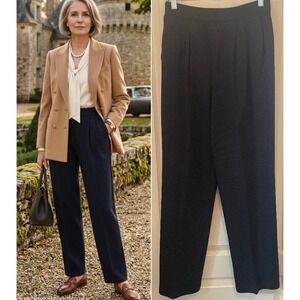 St. John Size 8 Black Pleated Santana Knit Straight Leg Pull On Trouser Pants